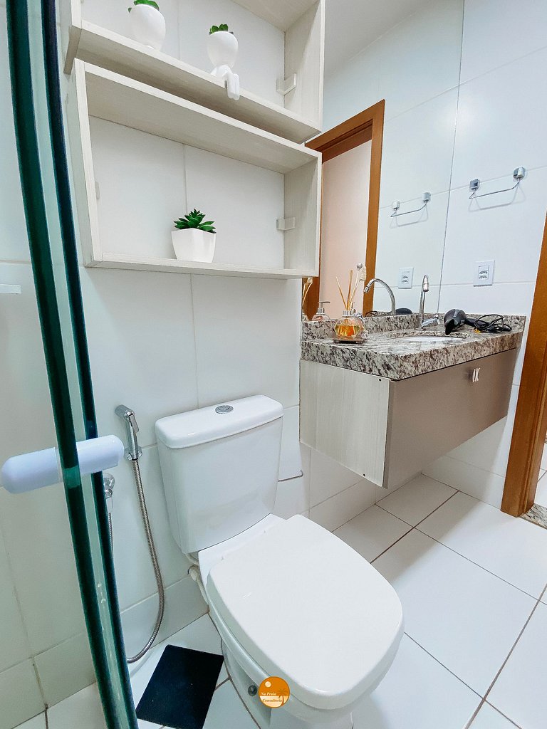 WP09H - Varanda com VISTA MAR, 50m da praia, Piscina, 2 Vaga