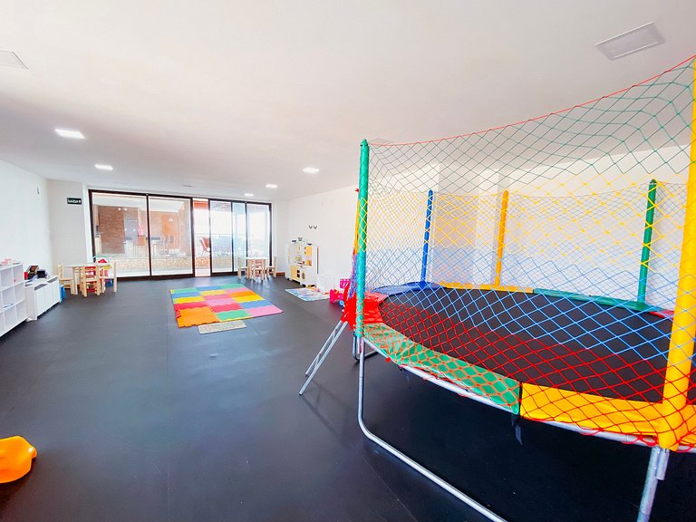 V307 - Beira Mar, Piscina, Academia, Portaria 24hs