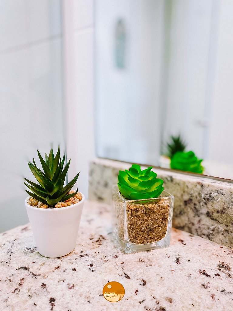 V307 - Beira Mar, Piscina, Academia, Portaria 24hs